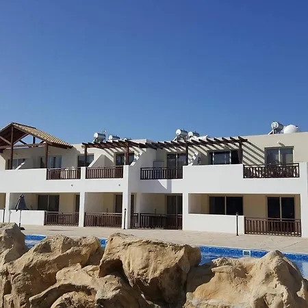 C5 Vanessa Poolside 아파트 *