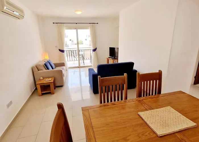 Appartement C5 Vanessa Poolside *